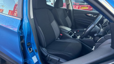 Nissan Qashqai 1.3 DiG-T Acenta Premium 5dr Petrol Hatchback